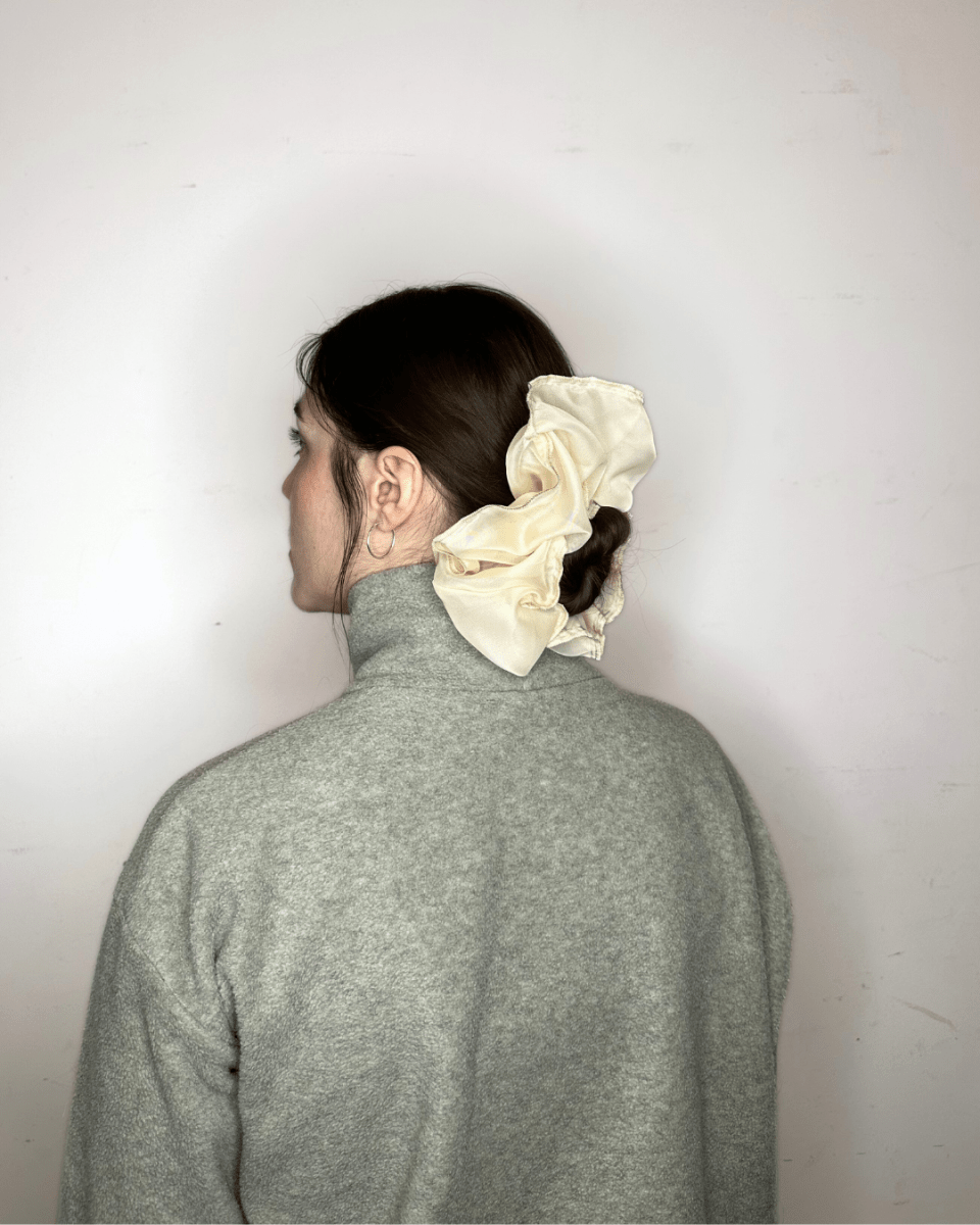 Upcycling-Scrunchie-Chouchou-Les_Filles_de_l_Usine-champagne