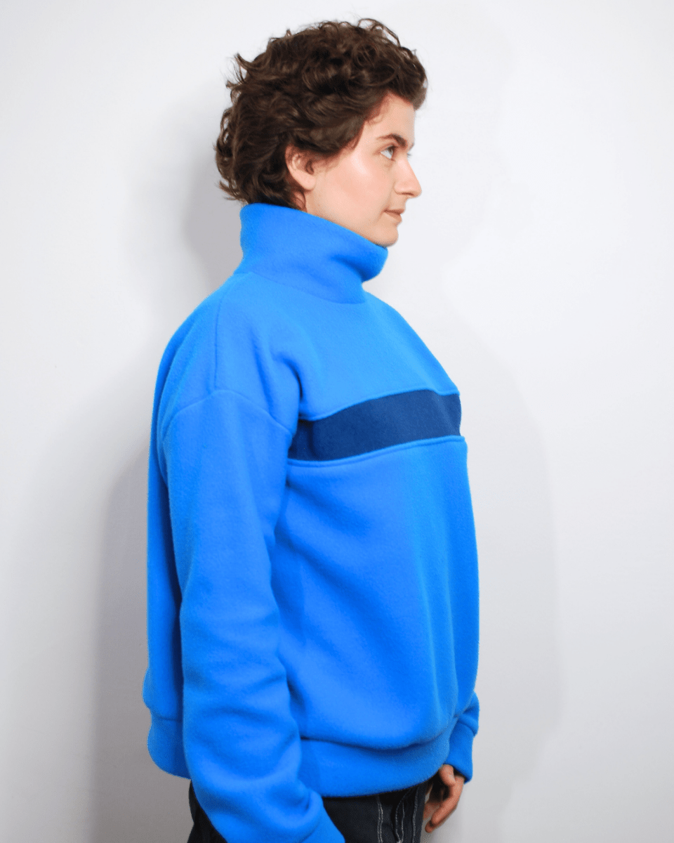 Inclusif_Ecoresponsable-Chandail-Polar-Bleu-Les_Filles_de_l_Usine-Fait_a_Montreal