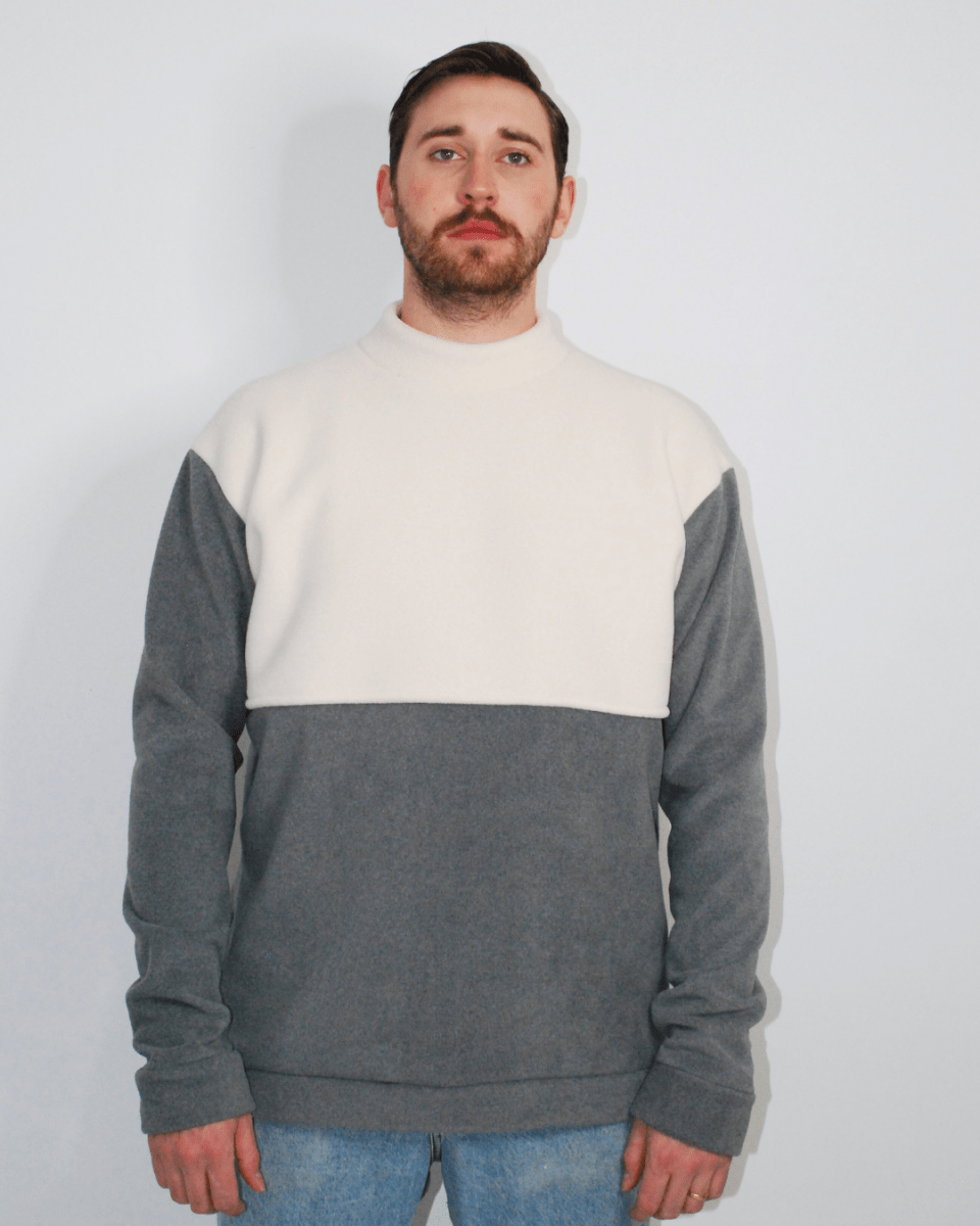 Inclusif-Ecoresponsable-Chandail-Polar-Gris-Les_Filles_de_l_Usine-Fait_a_Montreal- Les Filles de l'Usine