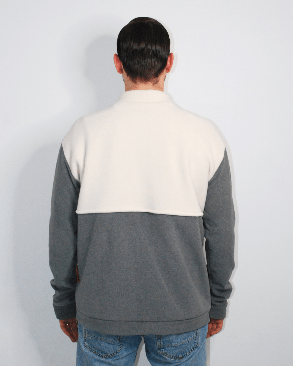 Inclusif-Ecoresponsable-Chandail-Polar-Gris-Les_Filles_de_l_Usine-Fait_a_Montreal- Les Filles de l'Usine